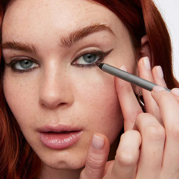 1440-minute-longwear-eyeliner-4102